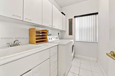 12388 Classic, Coral Springs, FL 33071 - Photo 65
