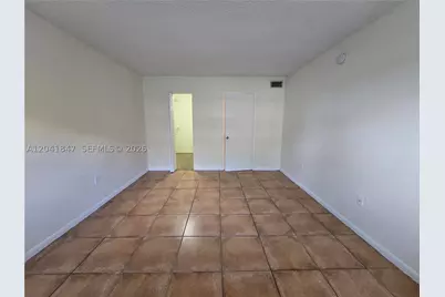 3600 NW 21st #103, Lauderdale Lakes, FL 33311 - Photo 13