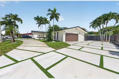8430 SW 88th, Miami, FL 33156 - Photo 3