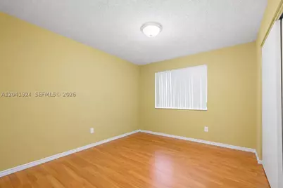 906 SW 8th, Hallandale Beach, FL 33009 - Photo 19