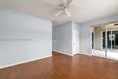 5823 Plum Harbor, Tamarac, FL 33321 - Photo 19