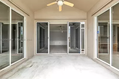 5823 Plum Harbor, Tamarac, FL 33321 - Photo 27