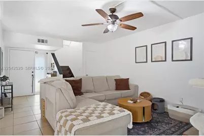 10327 NW 9th St #1-7, Miami, FL 33172 - Photo 5