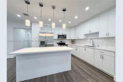 1319 NW 40th, Miami, FL 33142 - Photo 5