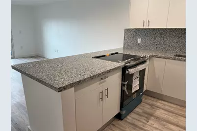 860 NE 78th #303, Miami, FL 33138 - Photo 7
