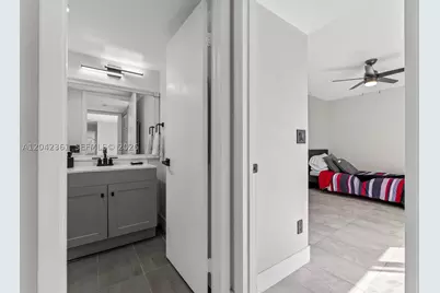 11867 SW 13th, Davie, FL 33325 - Photo 23