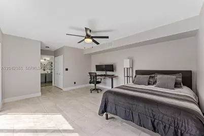 11867 SW 13th, Davie, FL 33325 - Photo 17