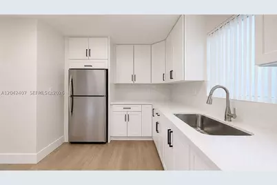 1670 W 42nd #1672, Hialeah, FL 33012 - Photo 15