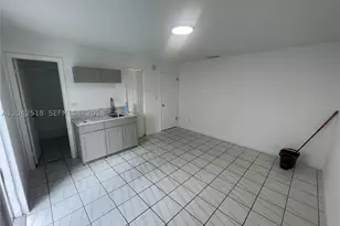 1717 NW 16th, Miami, FL 33125 - Photo 11