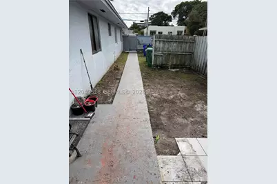 1717 NW 16th, Miami, FL 33125 - Photo 27