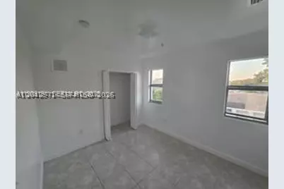 2389 NW 26th #2B, Miami, FL 33142 - Photo 9