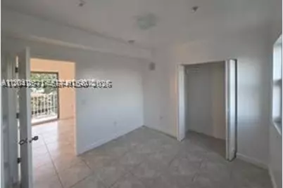 2389 NW 26th #2B, Miami, FL 33142 - Photo 5