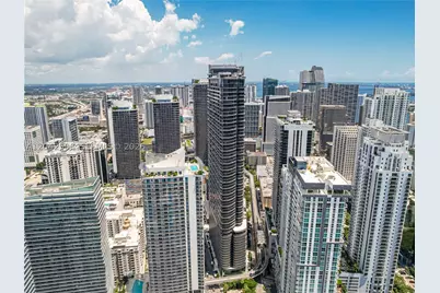 1000 Brickell #2402, Miami, FL 33131 - Photo 25