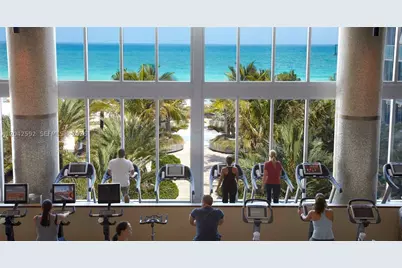 6801 Collins #1101, Miami Beach, FL 33141 - Photo 7