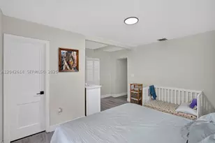 2446 McKinley, Hollywood, FL 33020 - Photo 5