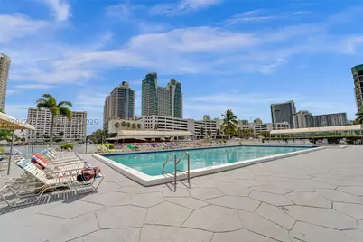 400 Leslie PH# 1110, Hallandale Beach, FL 33009 - Photo 25