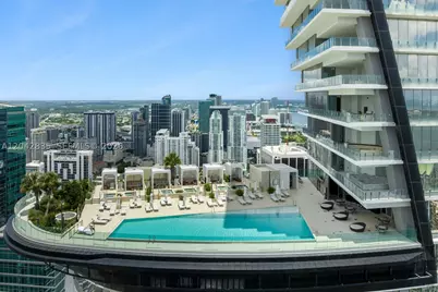 300 Biscayne Boulevard #2701, Miami, FL 33131 - Photo 35