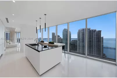 300 Biscayne Boulevard #2701, Miami, FL 33131 - Photo 9