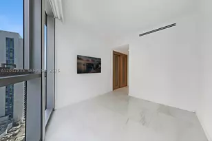 300 Biscayne Blvd, Miami, FL 33131 - Photo 25