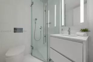 300 Biscayne Blvd, Miami, FL 33131 - Photo 29