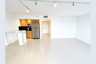 555 NE 15th #403, Miami, FL 33132 - Photo 3