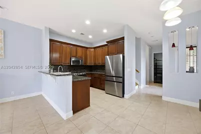1321 NE 5th, Fort Lauderdale, FL 33304 - Photo 3