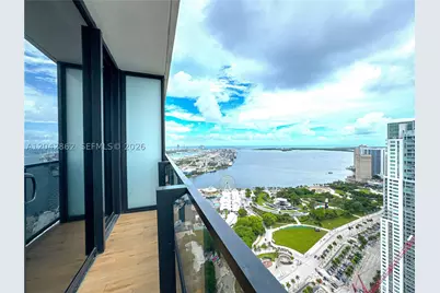398 NE 5th #4316, Miami, FL 33132 - Photo 17