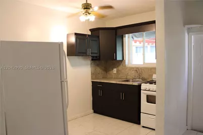 11512 NW 58th, Hialeah, FL 33012 - Photo 29
