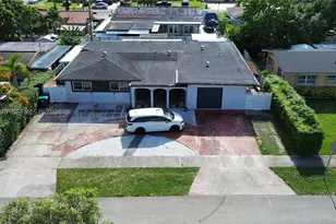 11512 NW 58th, Hialeah, FL 33012 - Photo 1