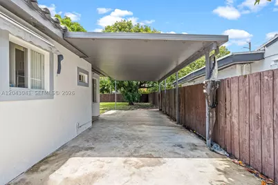 270 NW 51st, Miami, FL 33126 - Photo 31
