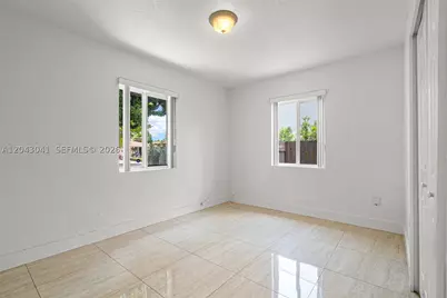 270 NW 51st, Miami, FL 33126 - Photo 25