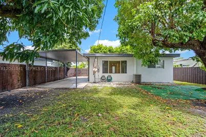270 NW 51st, Miami, FL 33126 - Photo 35