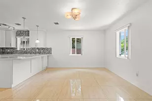 270 NW 51st, Miami, FL 33126 - Photo 7
