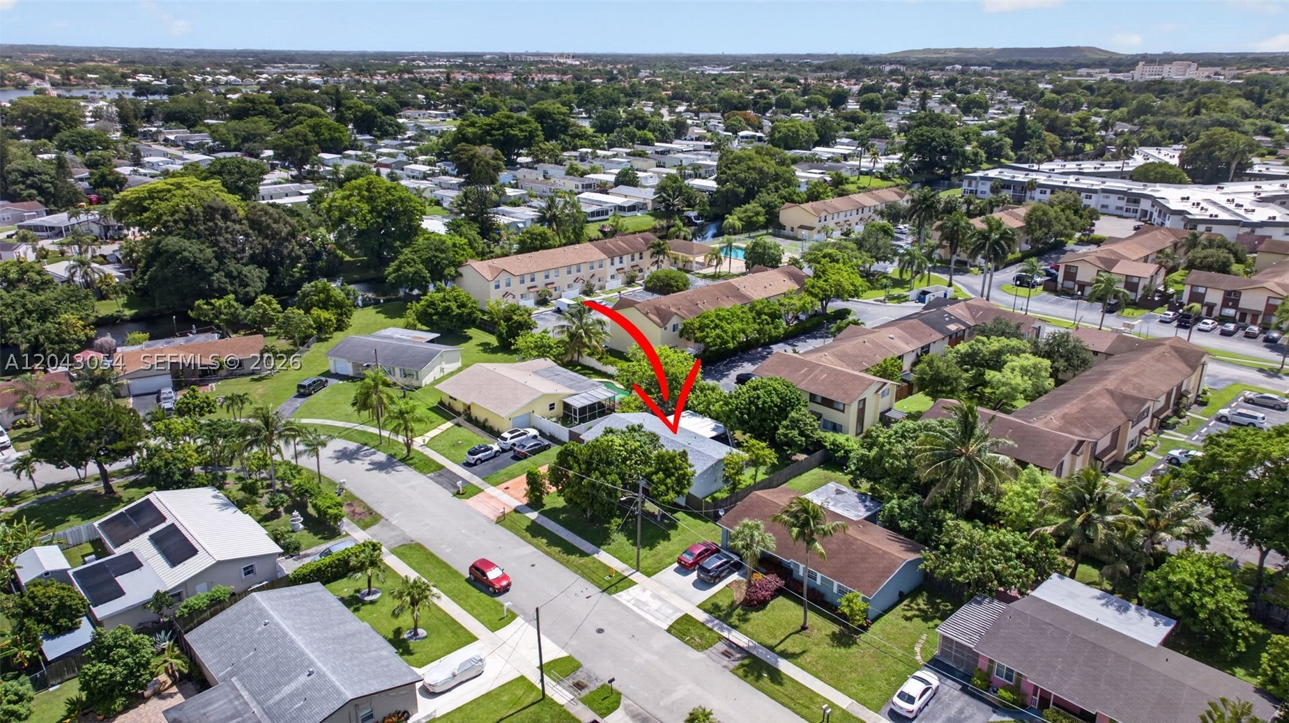 2640 NW 67th - 2640 NW 67th, Margate, FL 33063 Luxury Property | Jose Angel Pina