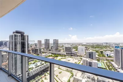 851 NE 1st #3308, Miami, FL 33132 - Photo 5