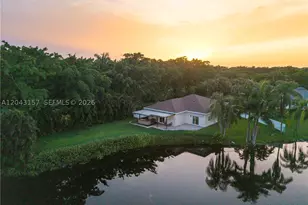 720 S Old Nob Hill, Plantation, FL 33324 - Photo 1