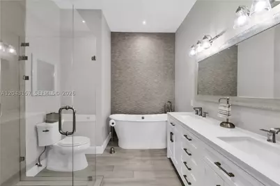 720 S Old Nob Hill, Plantation, FL 33324 - Photo 11