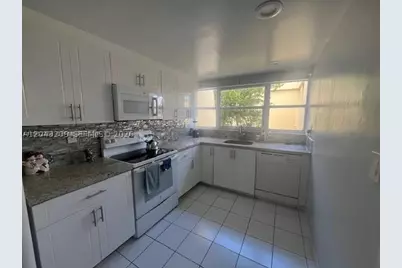 [Address not provided], Miami, FL 33179 - Photo 3