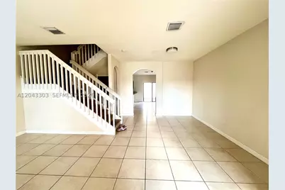 9271 W 33rd #9271, Hialeah, FL 33018 - Photo 3