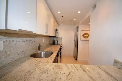 100 Lincoln #1507, Miami Beach, FL 33139 - Photo 3