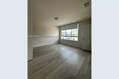 2561 NE 193rd #1208, Miami, FL 33180 - Photo 7