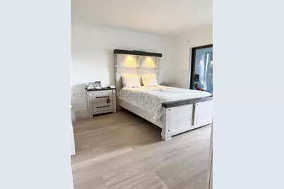 8101 SW 24th #405, Davie, FL 33324 - Photo 11
