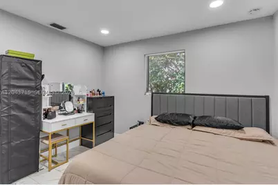 15100 NE 14th, North Miami Beach, FL 33162 - Photo 7