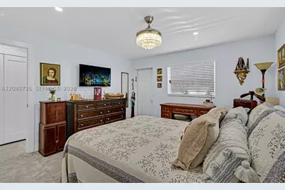 160 NE 8th #27A, Hallandale Beach, FL 33009 - Photo 29