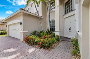 3904 W Gardenia, Weston, FL 33332 - Photo 5
