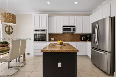 3904 W Gardenia, Weston, FL 33332 - Photo 13