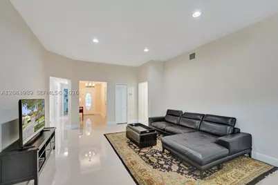 14003 N Cypress Cove, Davie, FL 33325 - Photo 49