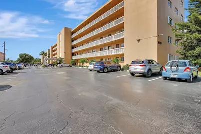 219 NE 14th #306, Hallandale Beach, FL 33009 - Photo 17