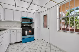 1501 NE 191st, Miami, FL 33179 - Photo 15