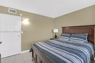 2901 NW 48th #355, Lauderdale Lakes, FL 33313 - Photo 9